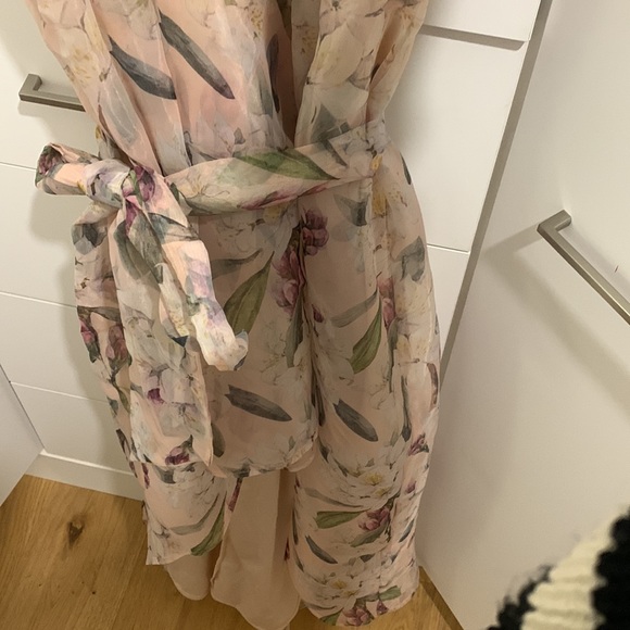 pretty pink prom dress - Picture 2 of 3